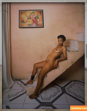 bonnie.stark photo #2570