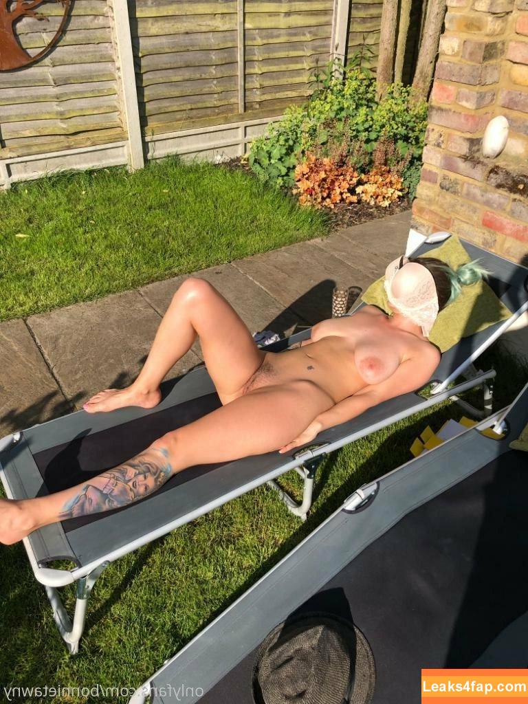 Bonnie Tawny / bonnietawny / tawny_ai слитое фото фото #0291