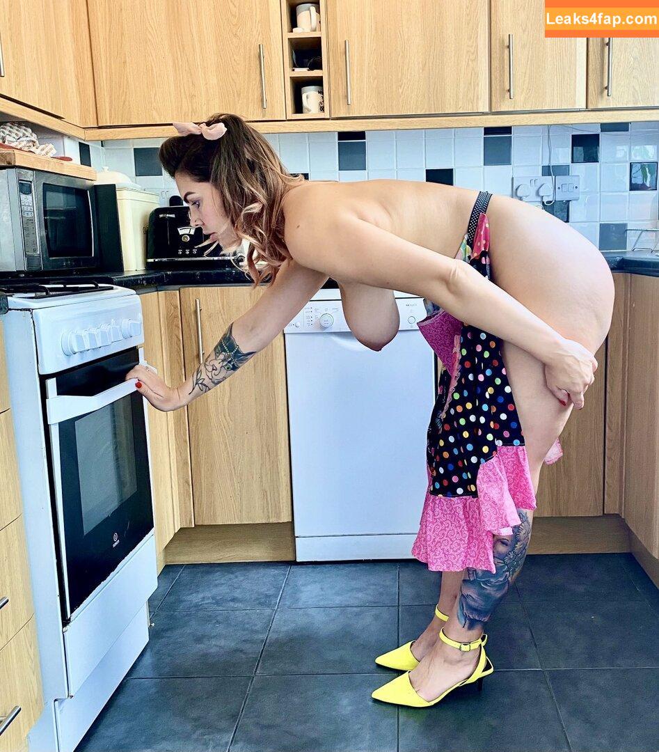 Bonnie Tawny / bonnietawny / tawny_ai слитое фото фото #0339