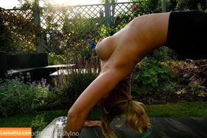 Bonnie Tawny фото #0303