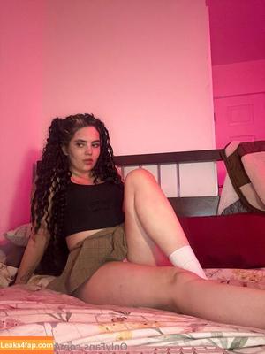 Bonniexo98 photo #0003