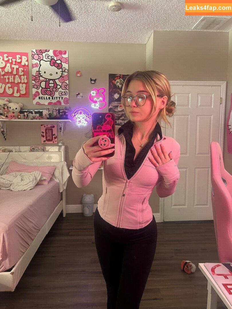 booleahhh / lilblondieboo leaked photo photo #0018