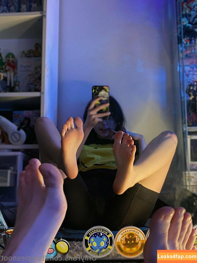 Booplesnoot / boople__snoot leaked photo photo #0469