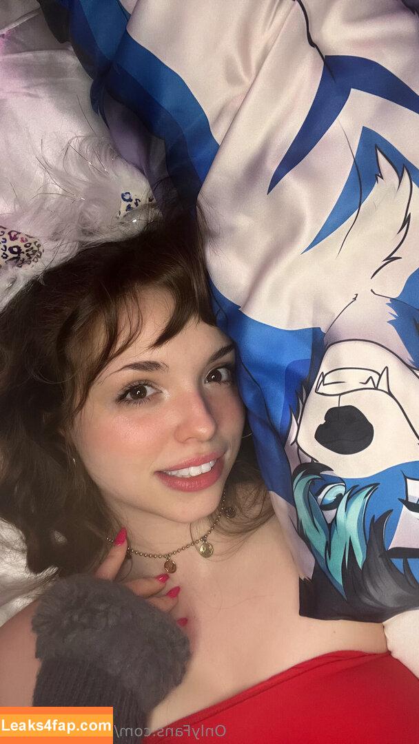 boosecaboose /  leaked photo photo #0015