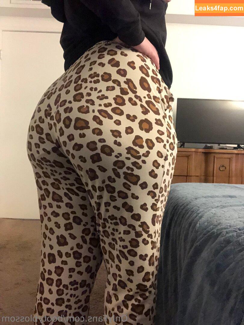 BootyBlossom / bootyblossomOF leaked photo photo #0013