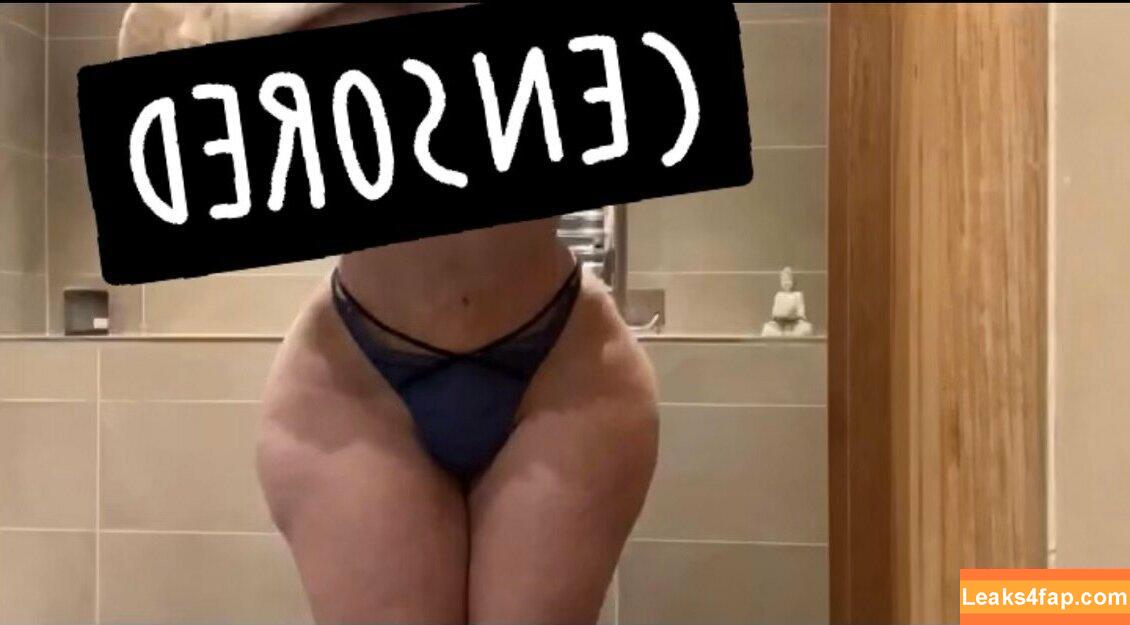 bootybyshel2 / bootybyshelfit leaked photo photo #0010