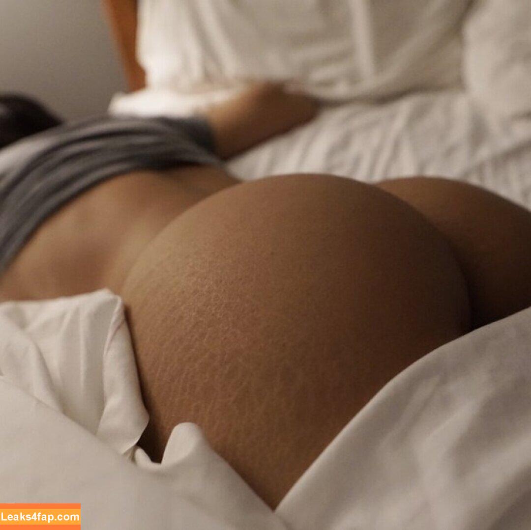 Bootysothick / https: leaked photo photo #0030