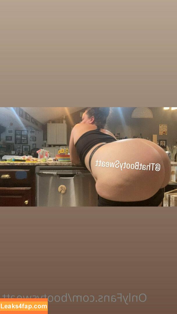 bootysweatt / thatbootysweatt leaked photo photo #0059