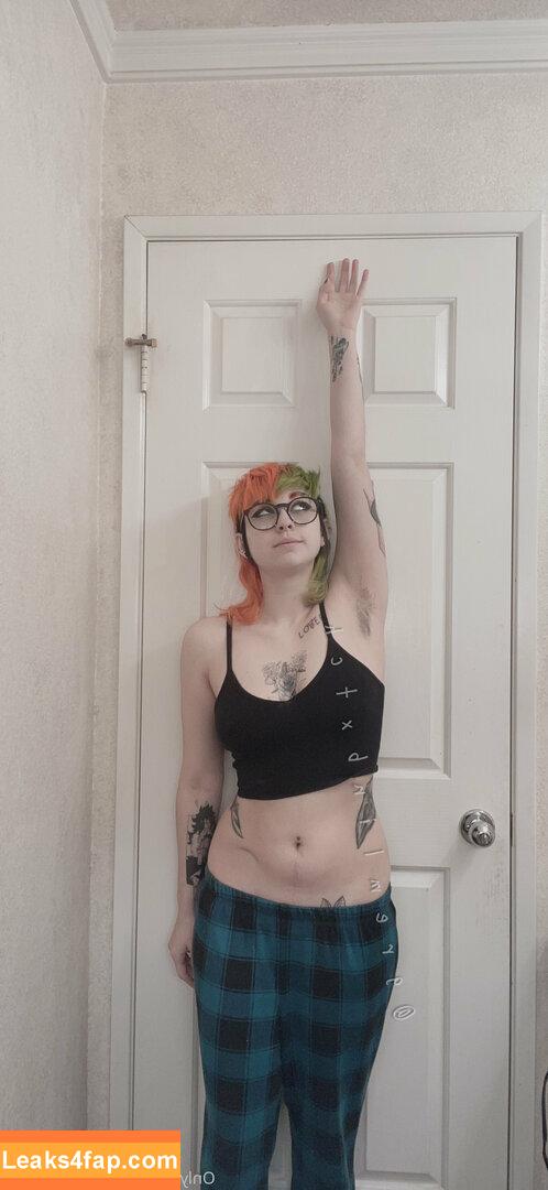 boozygremlin / boozy.gremlin leaked photo photo #0046