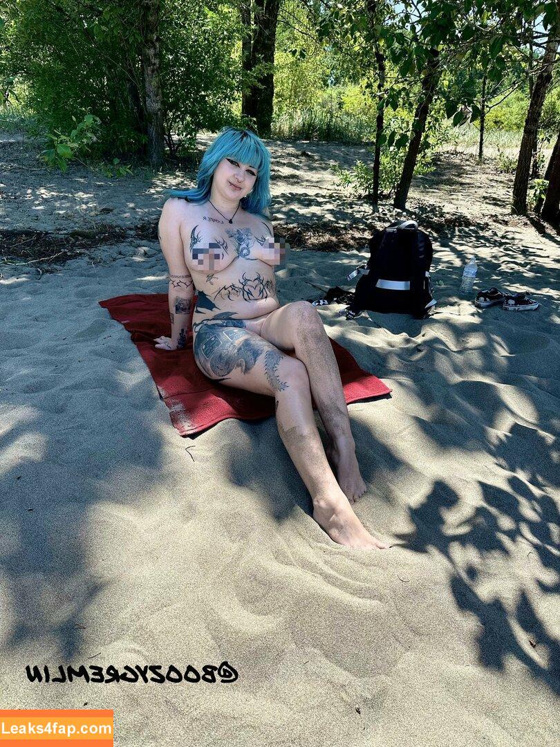 boozygremlin / boozy.gremlin leaked photo photo #0100