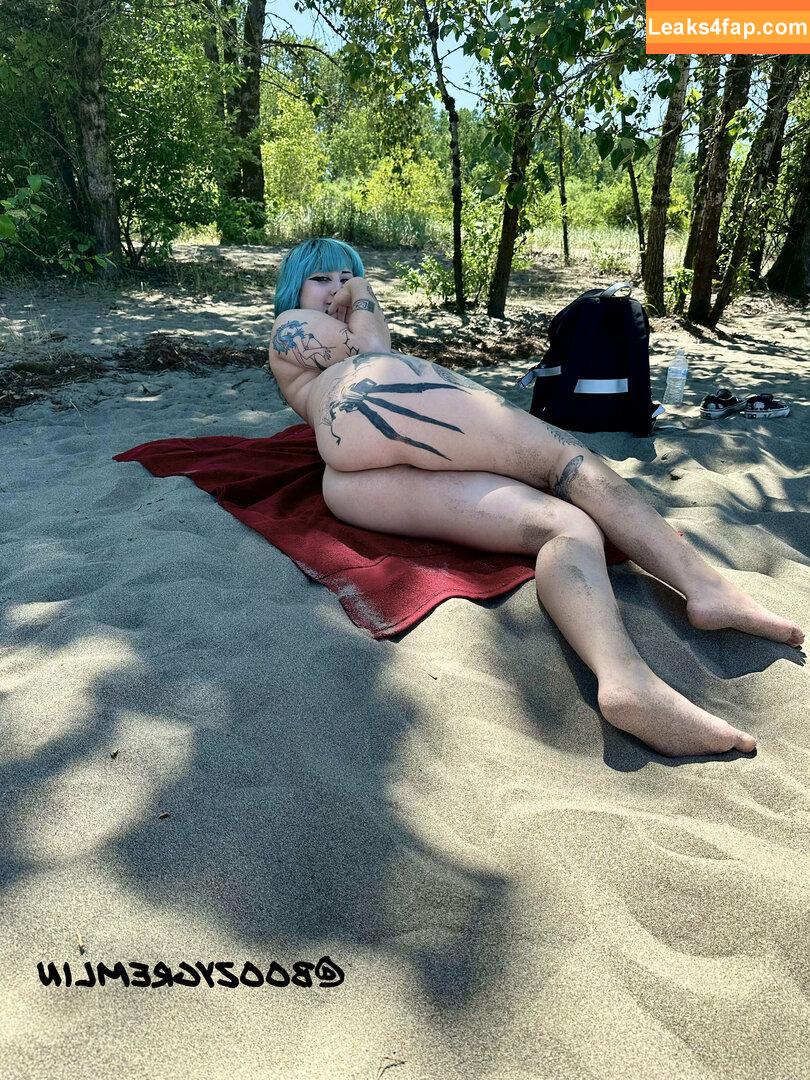 boozygremlin / boozy.gremlin leaked photo photo #0165