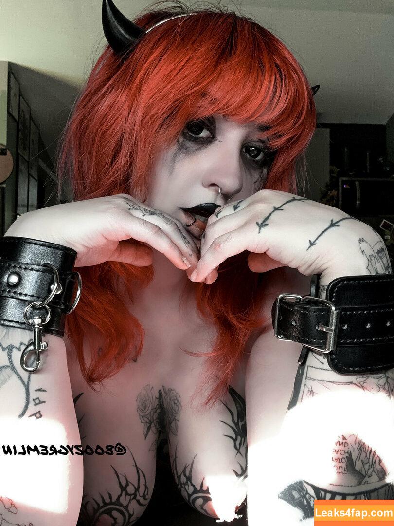 boozygremlin / boozy.gremlin leaked photo photo #0235