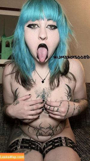 boozygremlin photo #0122