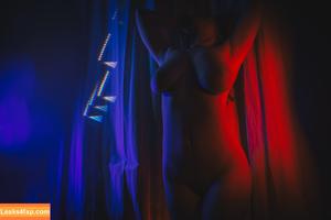 Boudoir.of.me photo #0001