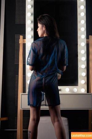 Boudoir photo #0019