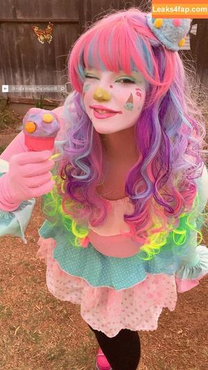BouncyClown photo #0256