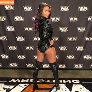 Brandi Rhodes photo #0033