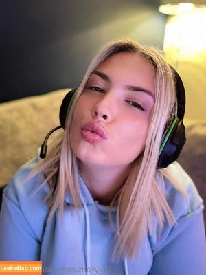 brandiraeevip photo #0010