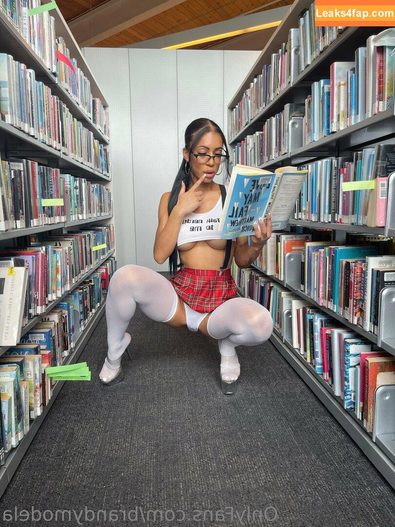 Brandy Modela / Brandy_Modela / brandymelvilleusa / brandymodela leaked photo photo #0056