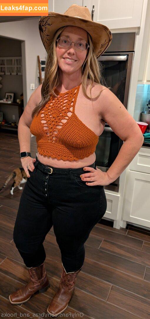 bras_and_hooks / reel leaked photo photo #0012