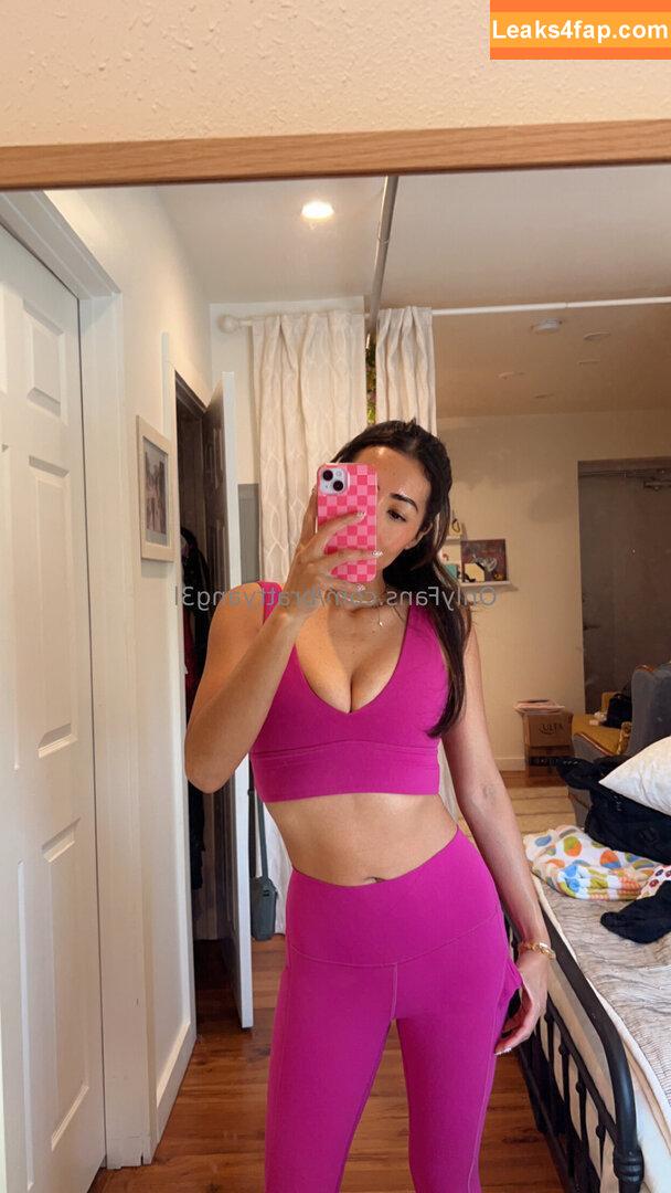 brattyang3l /  leaked photo photo #0003