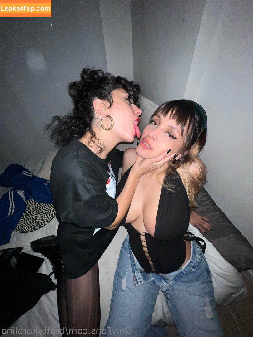 brattykarolina /  leaked photo photo #0004