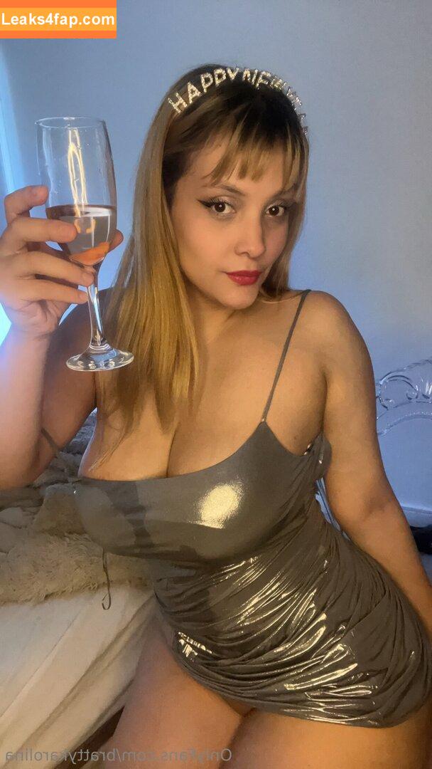 brattykarolina /  leaked photo photo #0012