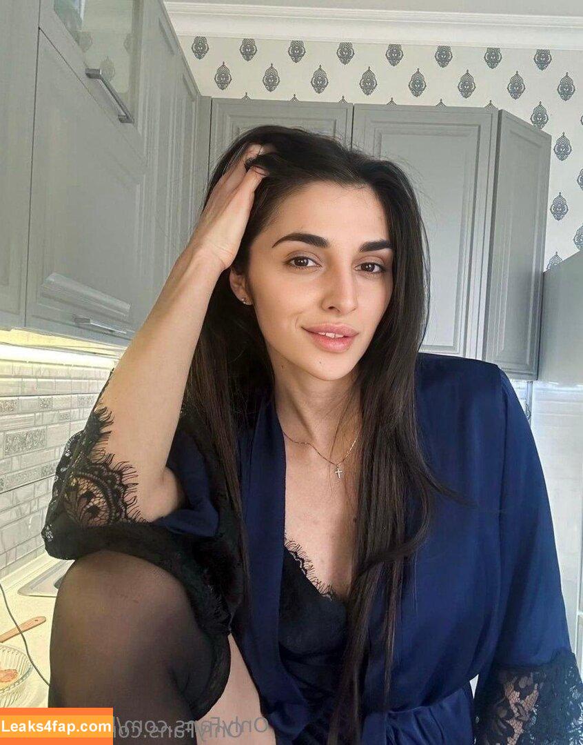 brattykyra / brattykira leaked photo photo #0111