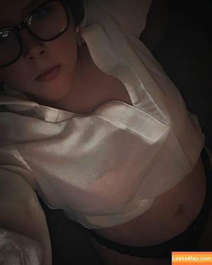 brattyprincess26 photo #0003