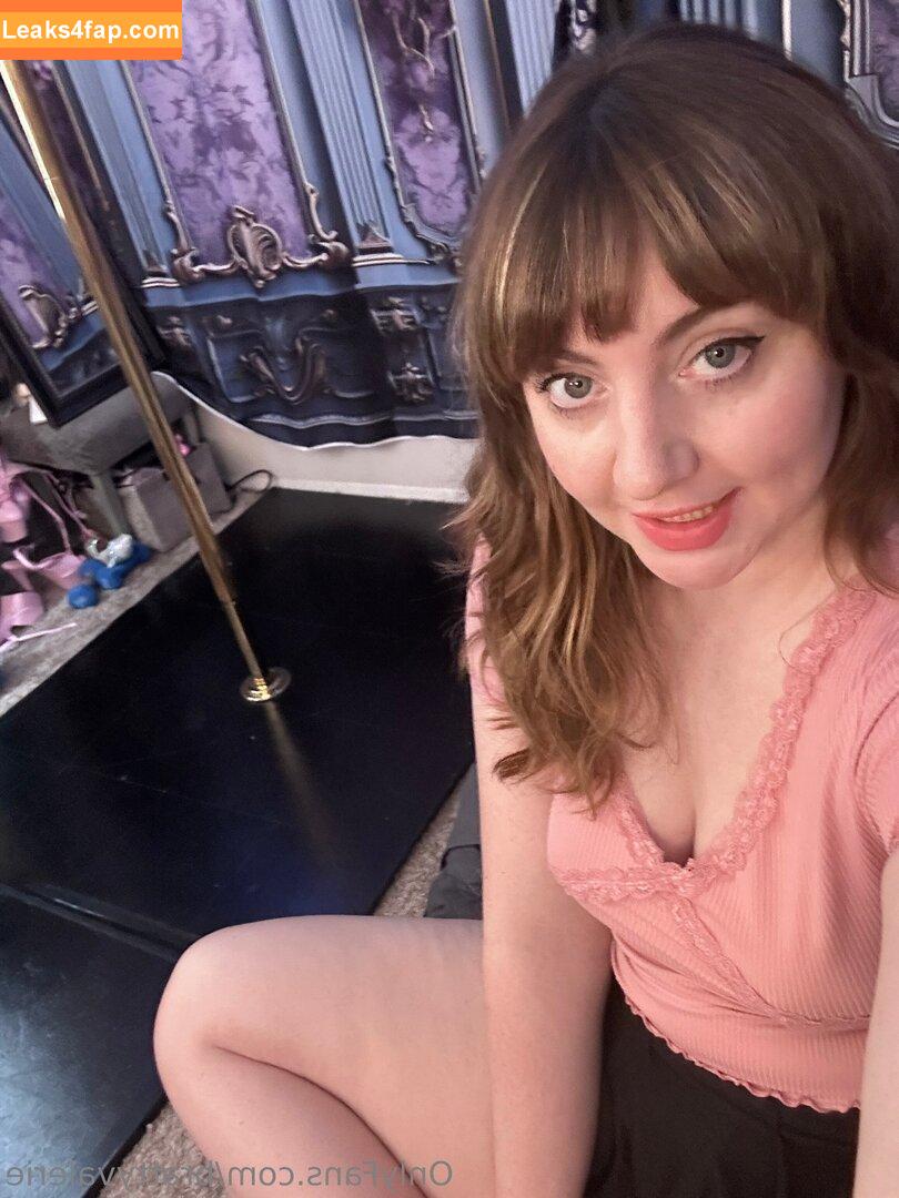 brattyvalerie /  leaked photo photo #0030