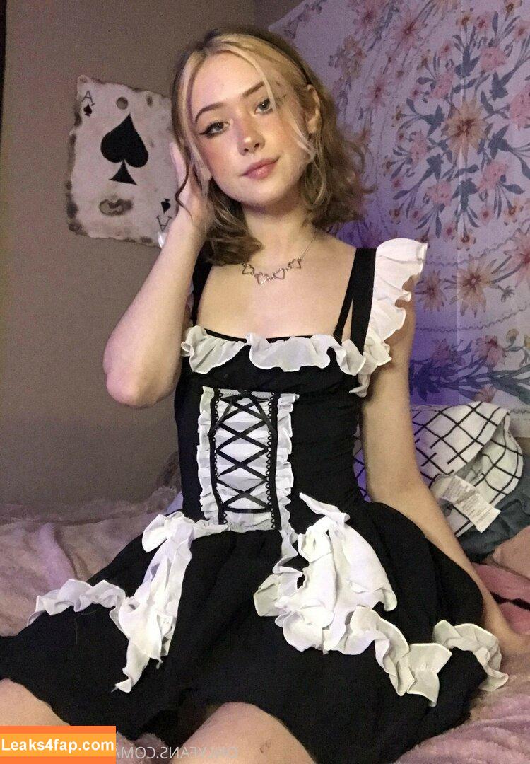 Brattyydeath / Brattydeath / Cherry_grl / waifu.brattyydeath слитое фото фото #0019