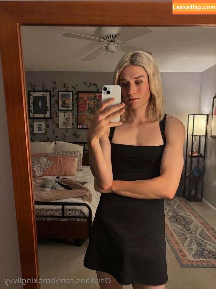 breakinglivvy /  leaked photo photo #0011