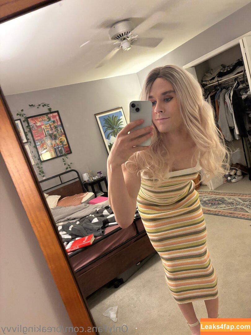 breakinglivvy /  leaked photo photo #0021