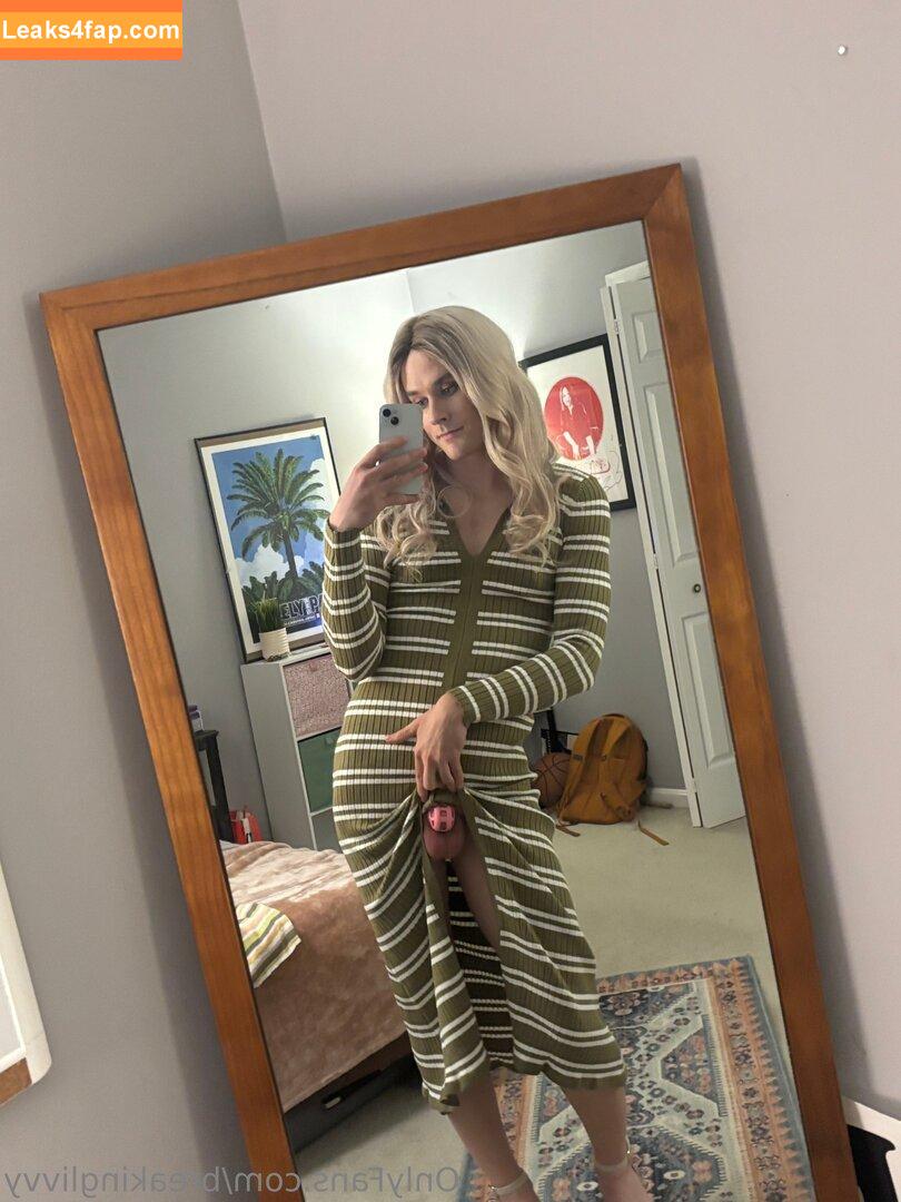 breakinglivvy /  leaked photo photo #0025