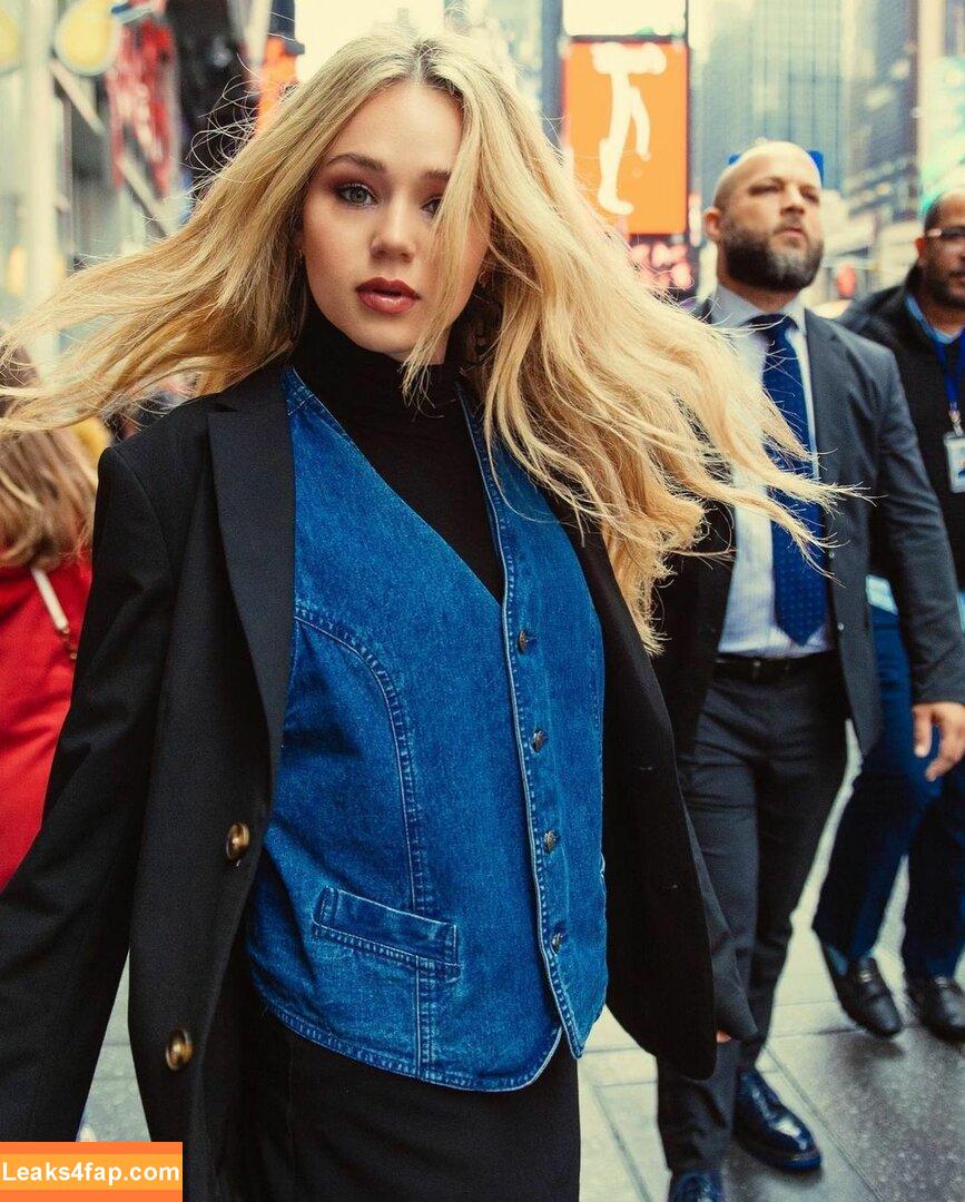 Brec Bassinger / brecbassinger leaked photo photo #0093