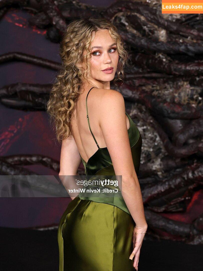 Brec Bassinger / brec_bassinger / brecbassinger leaked photo photo #0474