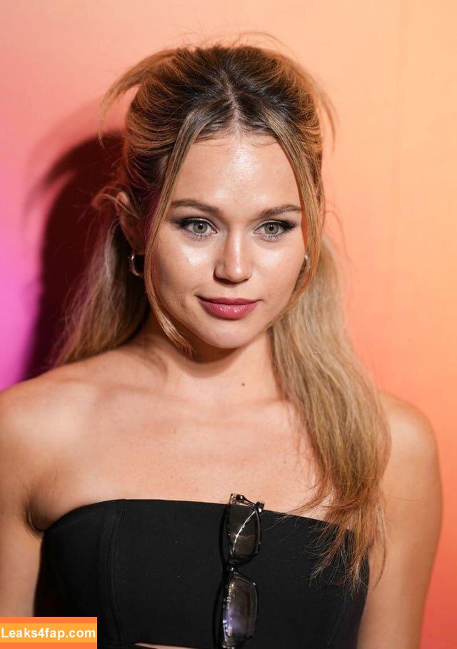 Brec Bassinger / brec_bassinger / brecbassinger leaked photo photo #0492