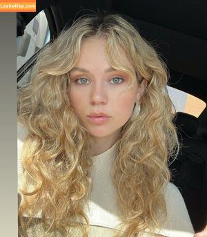 Brec Bassinger photo #0007