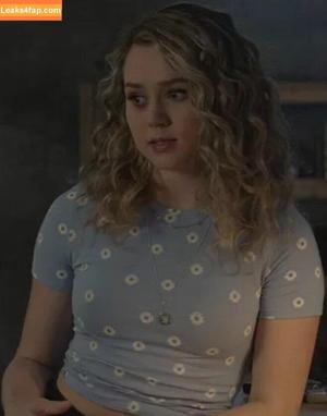 Brec Bassinger photo #0483