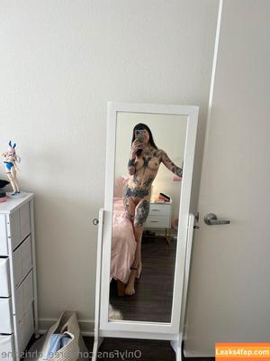 bree_christine photo #0012