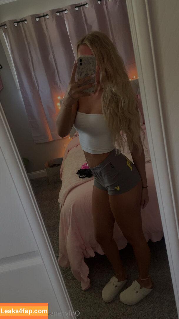 breebby.j / jbreezywb leaked photo photo #0036
