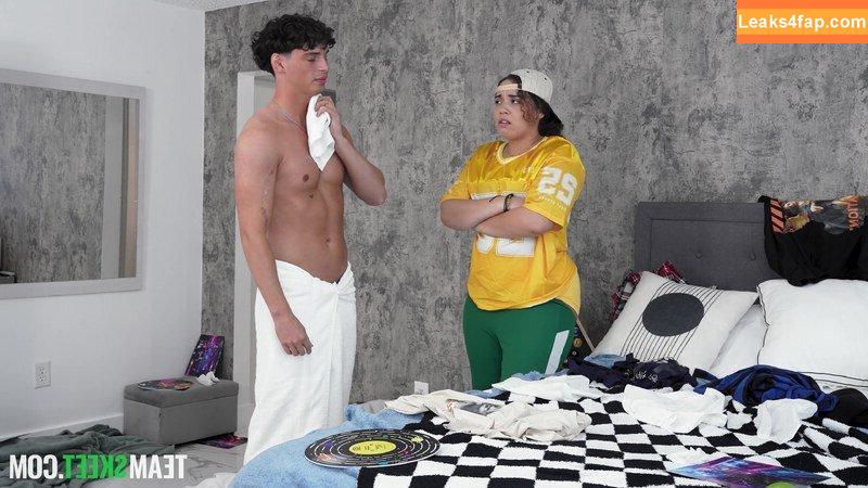 BreedingMaterial /  leaked photo photo #0555