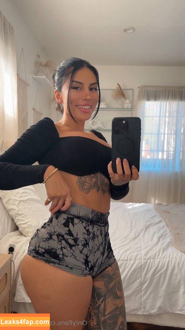 Breezyfoxx leaked photo photo #0051