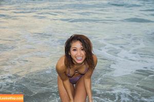 Brenda Song photo #0080