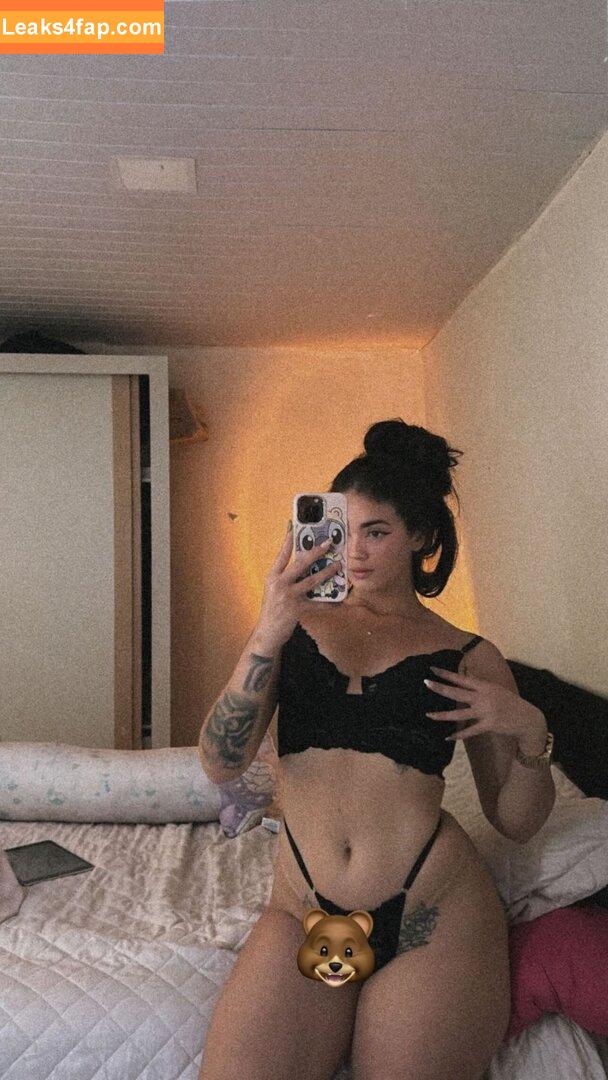 Brendavitoria /  leaked photo photo #0004