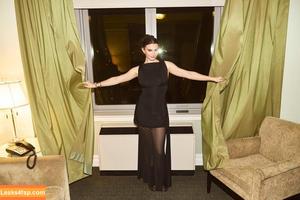 Brett Cooper photo #0639