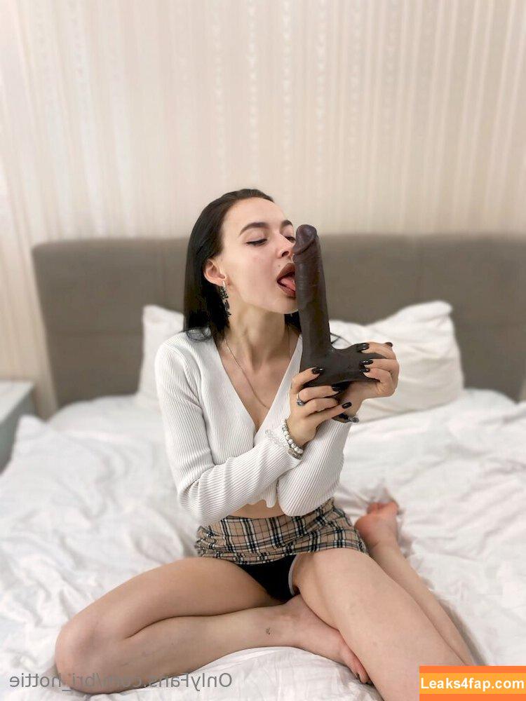 bri_hottie / brihottie leaked photo photo #0053