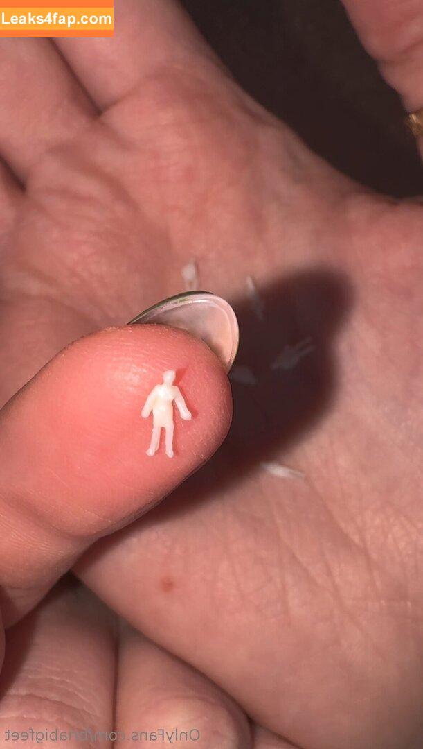 briabigfeet /  leaked photo photo #0034
