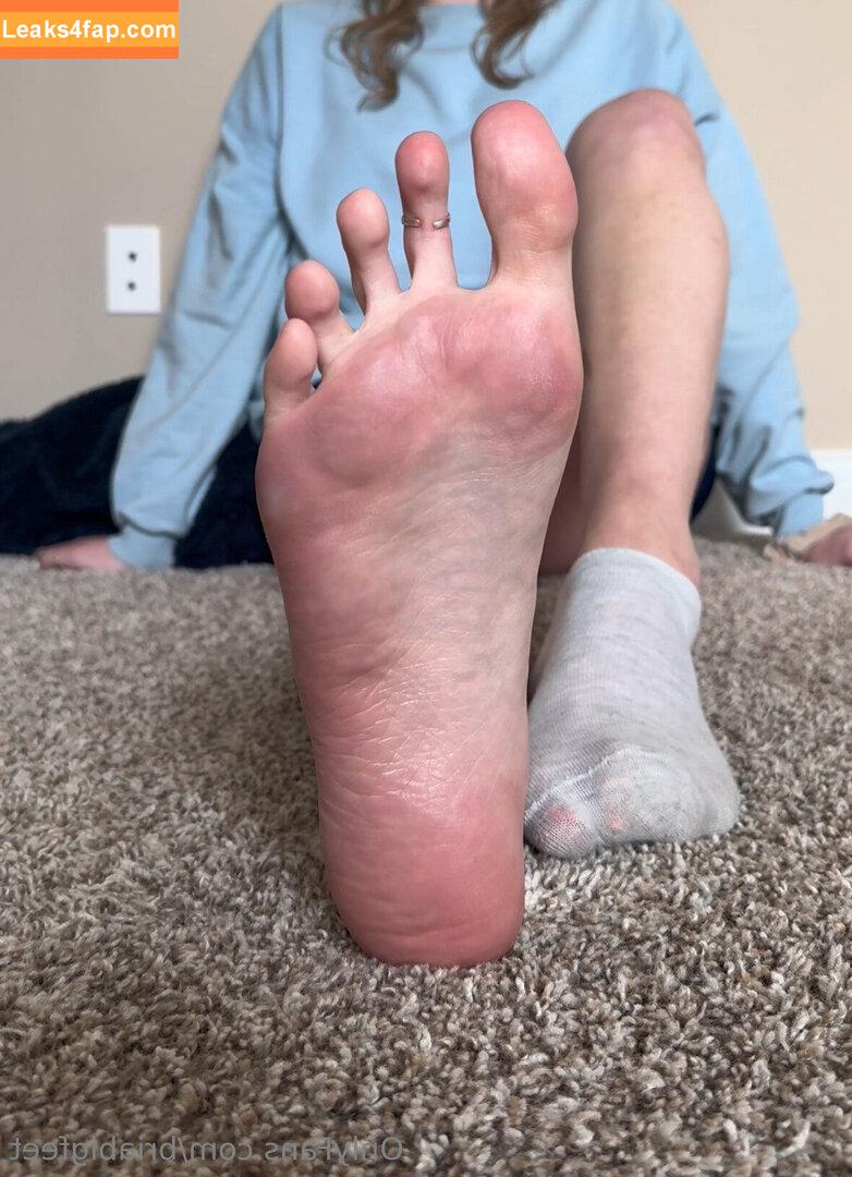 briabigfeet /  leaked photo photo #0037