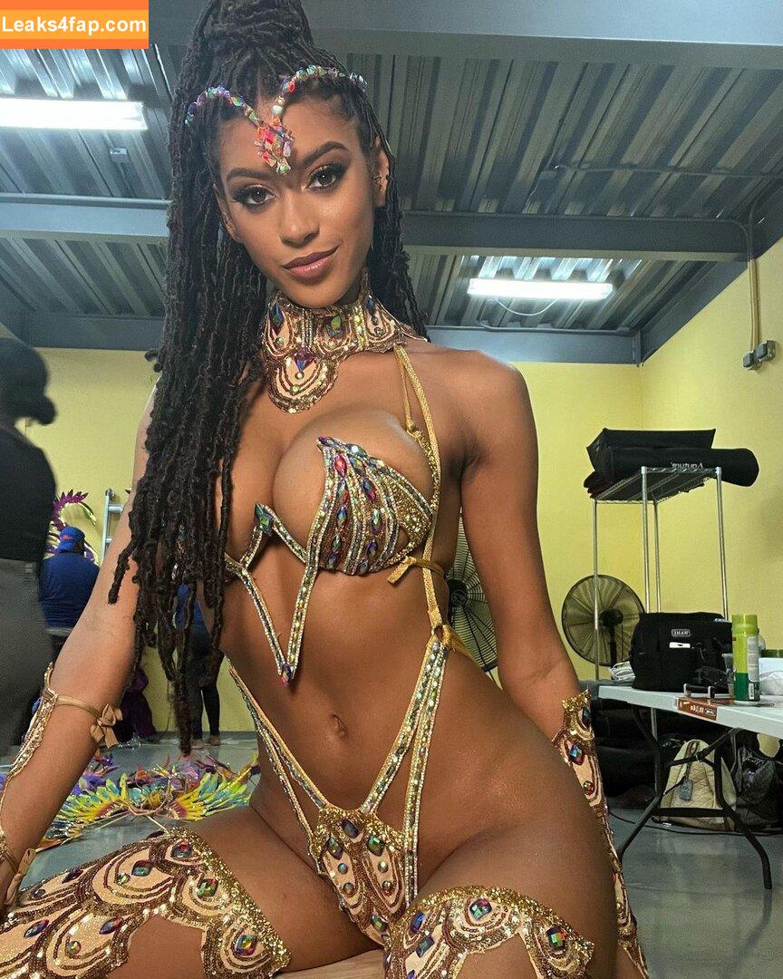 Briana Smith / brianaans / brianaas / brismith leaked photo photo #0321